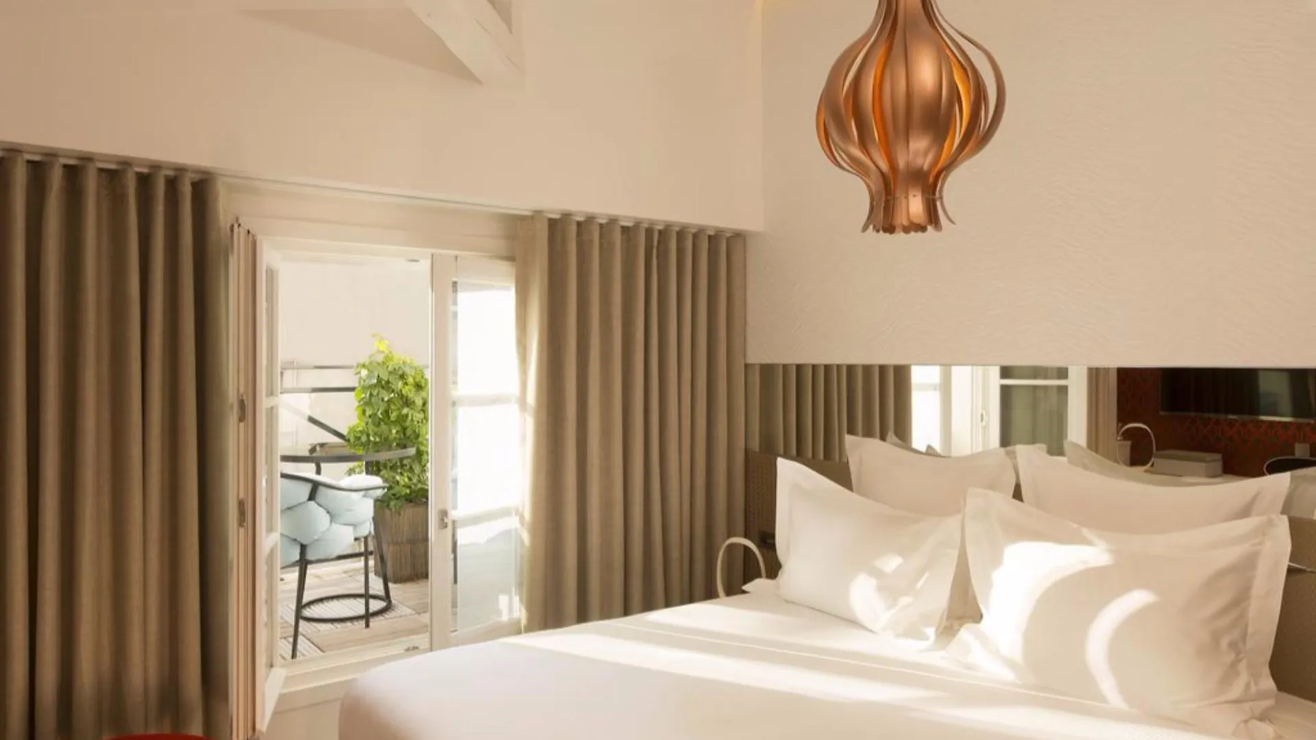 Dupond-smith Hotel 5*